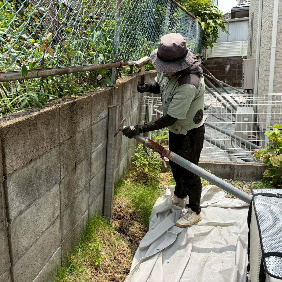 先日、土留め擁壁の復旧作業のご依頼をいただきました