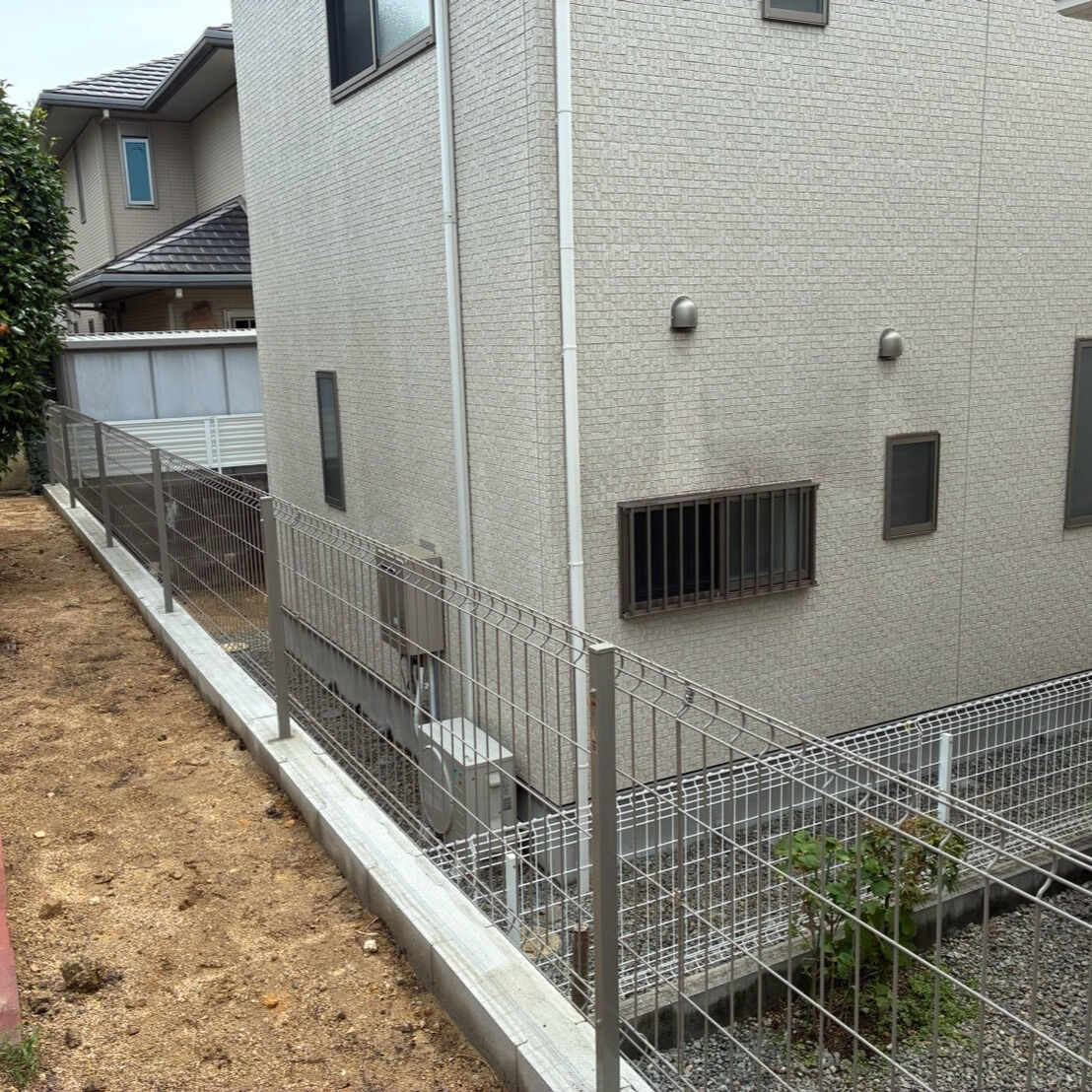 擁壁工事が無事に完了し、引き渡しを行いました🙌